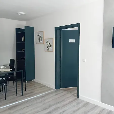 Stellas Monteurwohnungen Apartment *